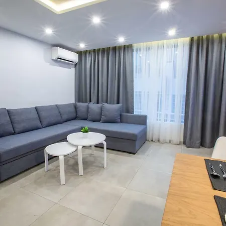 South Place Apartment *